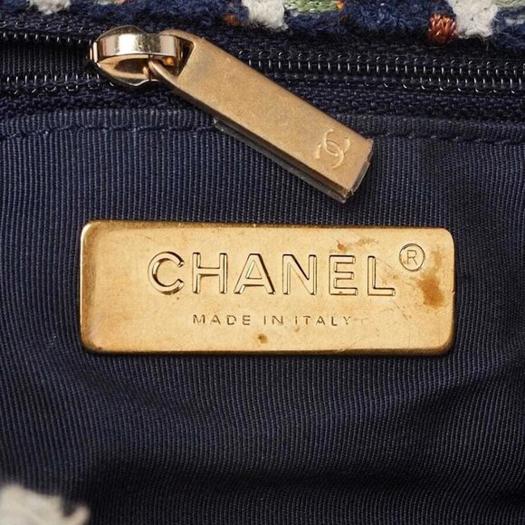 Chanel Blue/White Houndstooth Tweed Chanel 19 Small Flap Bag - Picture 9 of 11